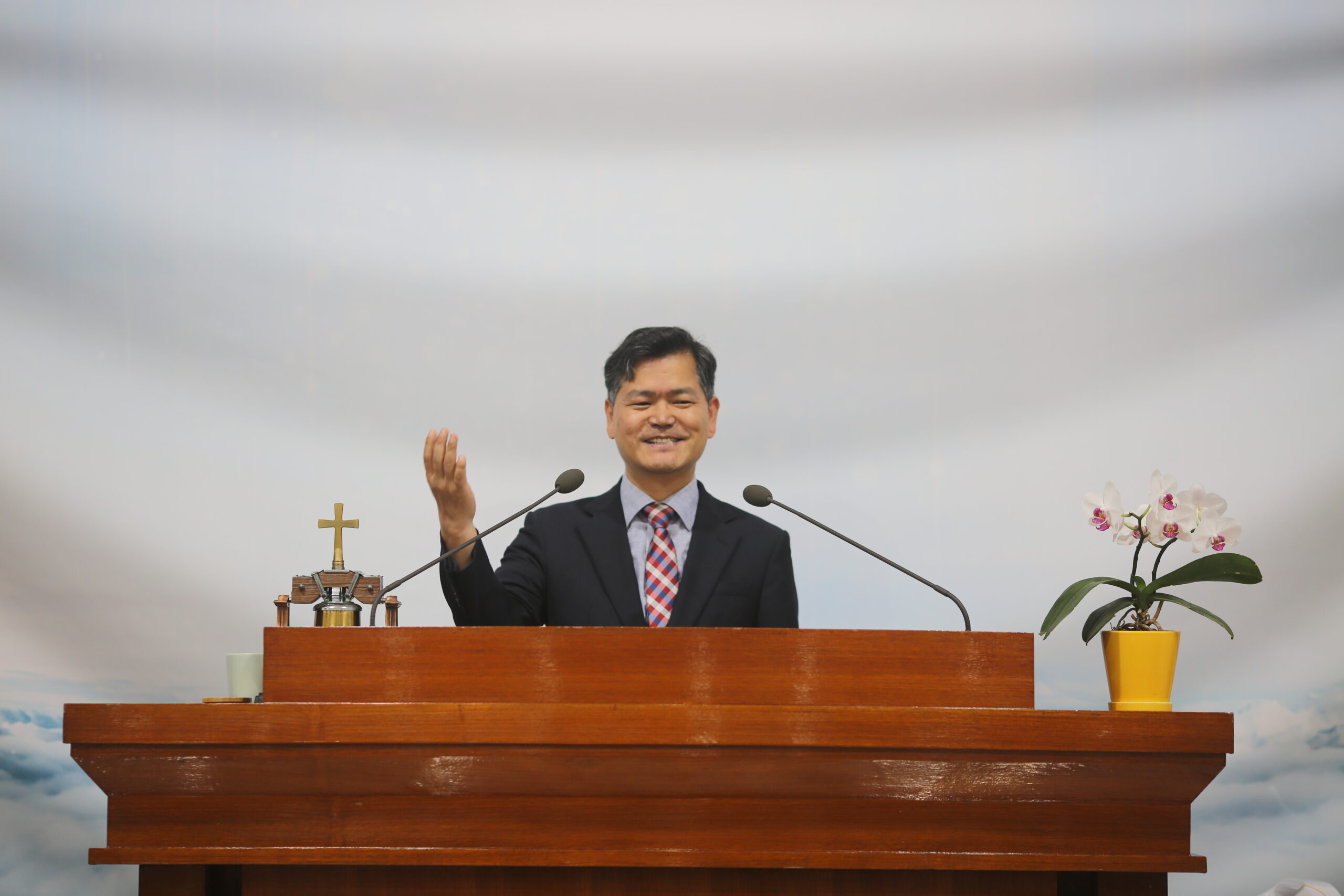 [복음메시지] 성업의 틈을 보수하라 (딤전 1:12-17)