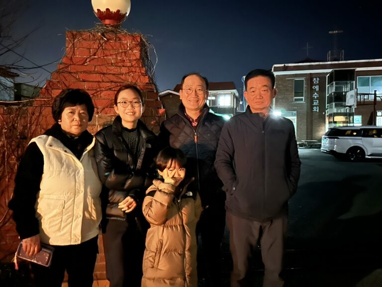 [성도 간증] 우리 기도를 들으시는 하나님께 감사 찬양_김예영 자매